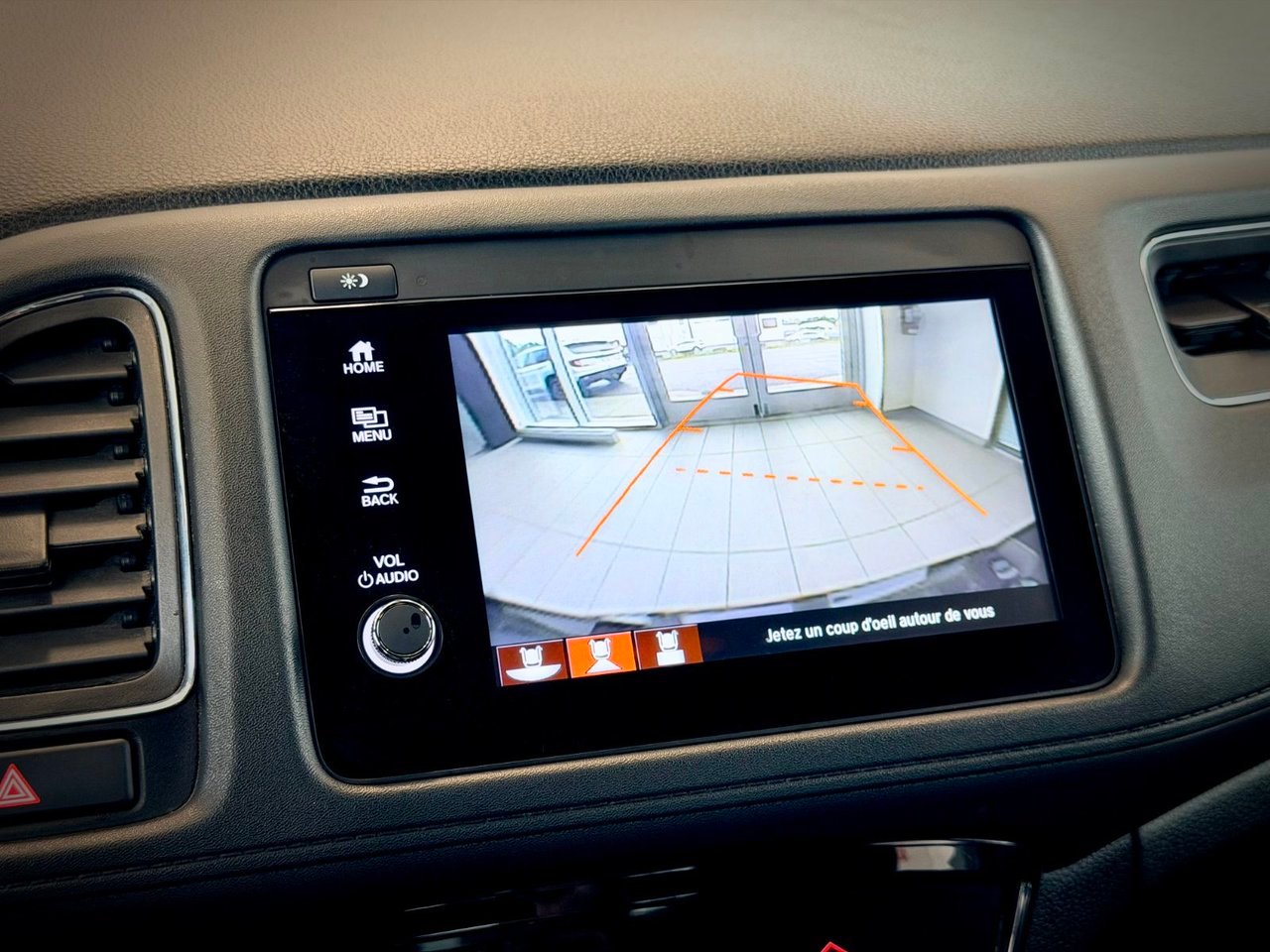 2021 Honda HR-V Black Notre-Dame-des-Prairies - photo #26