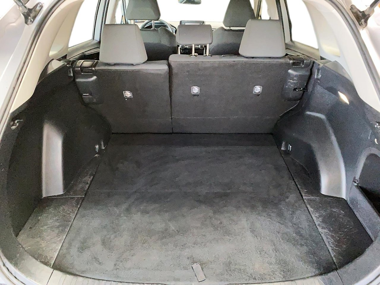 Toyota RAV4 NIV 2T3BWRFV8NW145207 2022 Gris Chicoutimi - photo #3