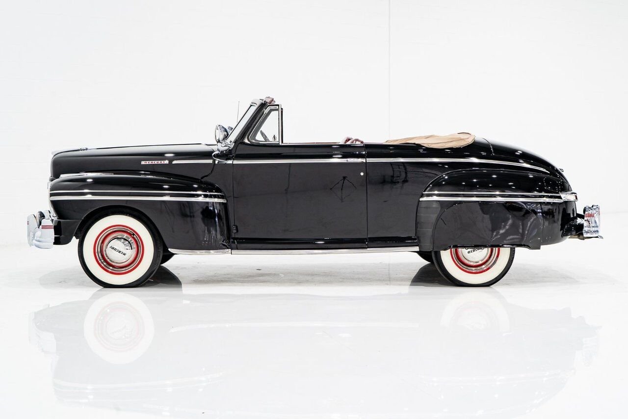 Mercury Eight **PRICE IN USD** 1947 Noir Montréal - photo #5