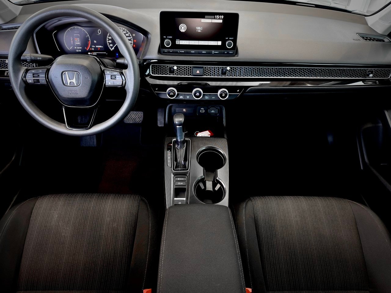 2023 Honda Civic Sedan Silver Notre-Dame-des-Prairies - photo #17