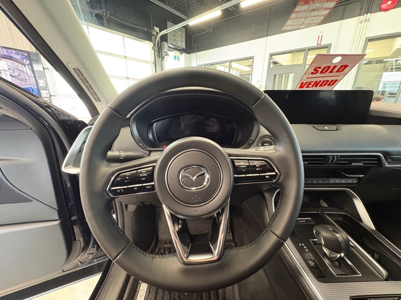 MAZDA CX-70 hybride rechargeable GS-L SC TI 2026 Noir de jais mica Châteauguay - photo #8