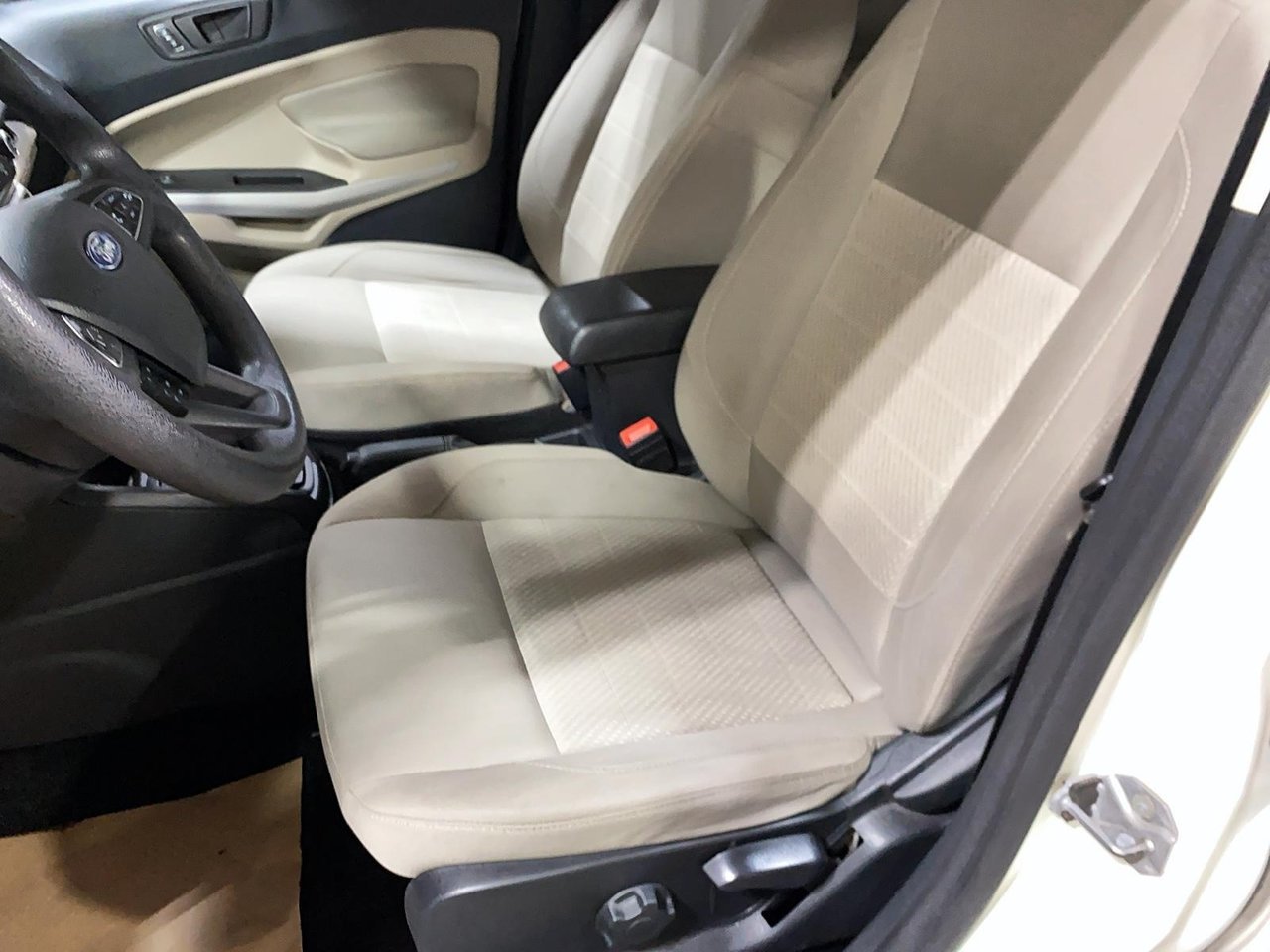 2020 Ford EcoSport S White Baie-Comeau - photo #10