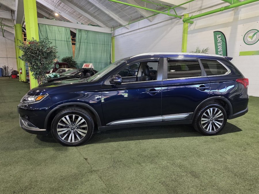 Mitsubishi Outlander 2019 2019 Bleu