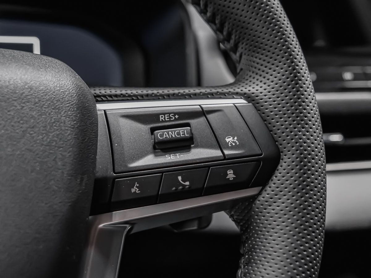 Mitsubishi Outlander PHEV SEL 2026 Argent sterling Montréal - photo #18