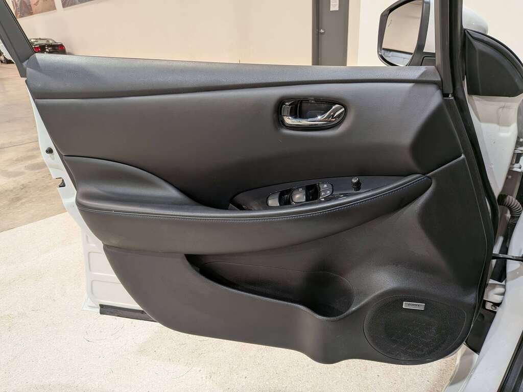 Nissan LEAF 2020 Blanc Val-David - photo #32
