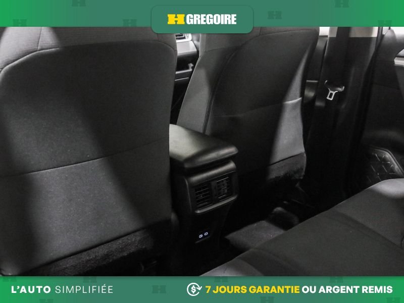 2022 Toyota Rav 4 Grey Laval - photo #26