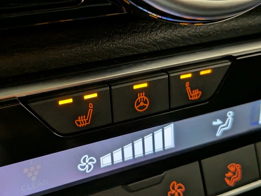 Nissan Sentra SR Manual 2024 Gris
