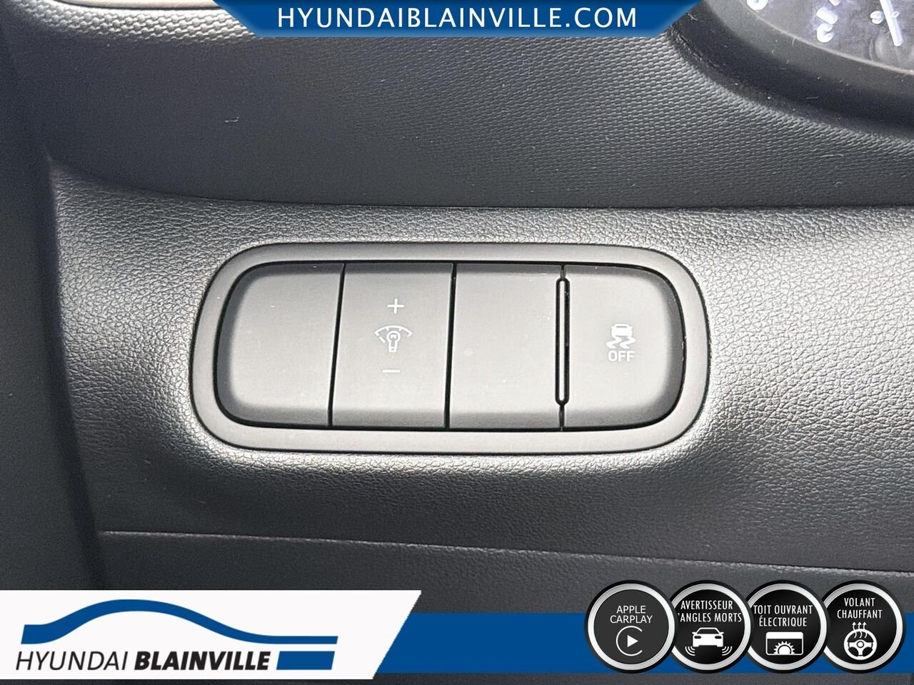 Hyundai Venue 2021 Blanc Blainville - photo #10