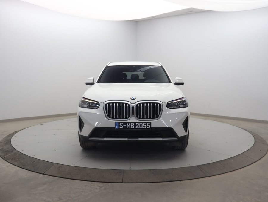 2022 BMW X3 2022 Frozen Brilliant White