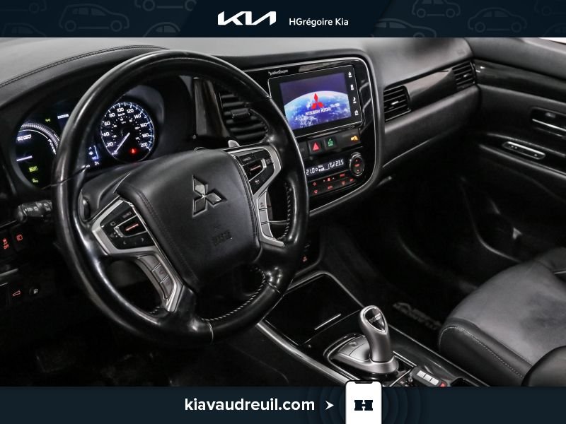 2018 Mitsubishi Outlander Plug-In Hybrid Grey Blainville - photo #9