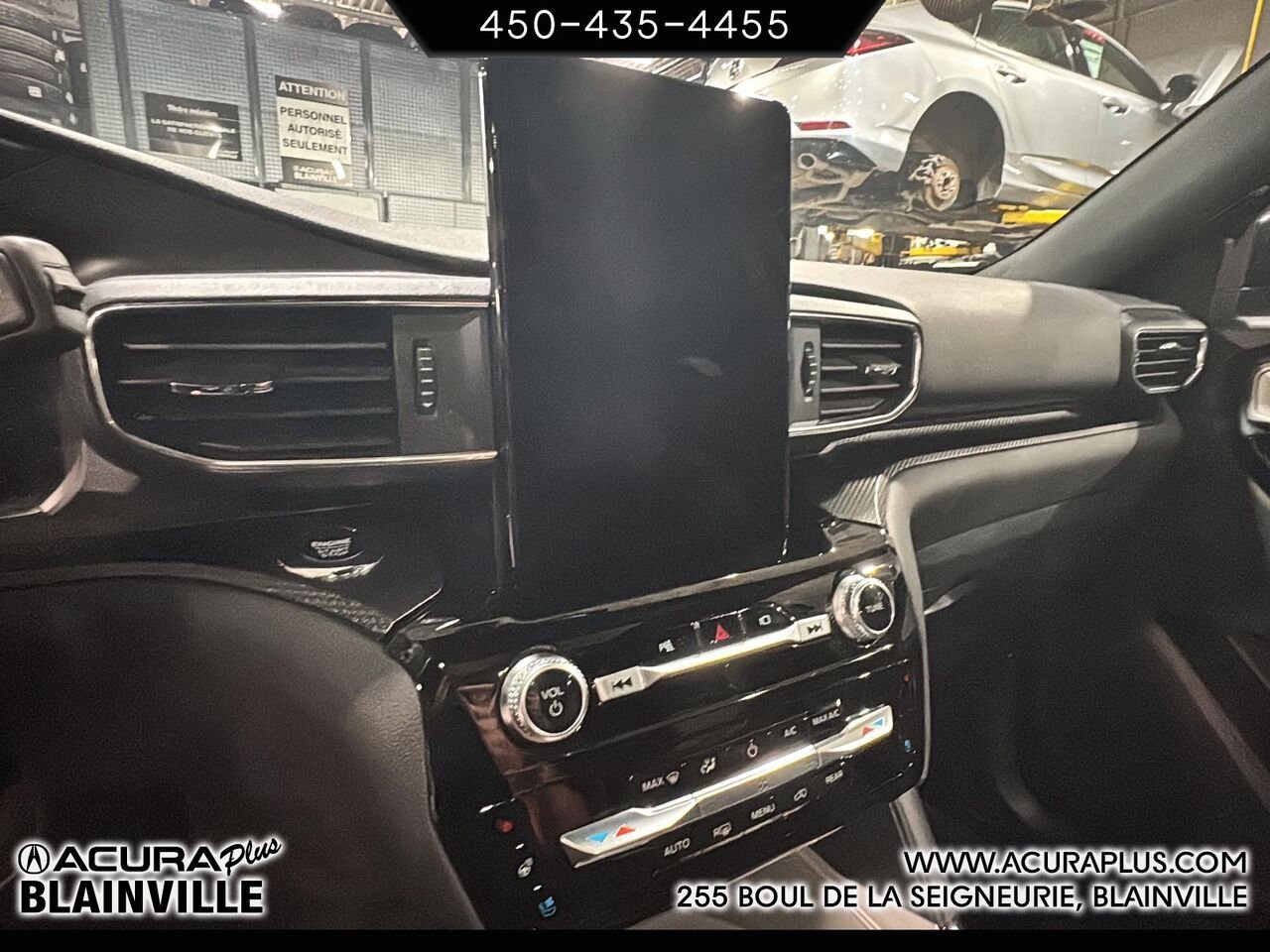 Ford Explorer 2023 Noir Blainville - photo #14