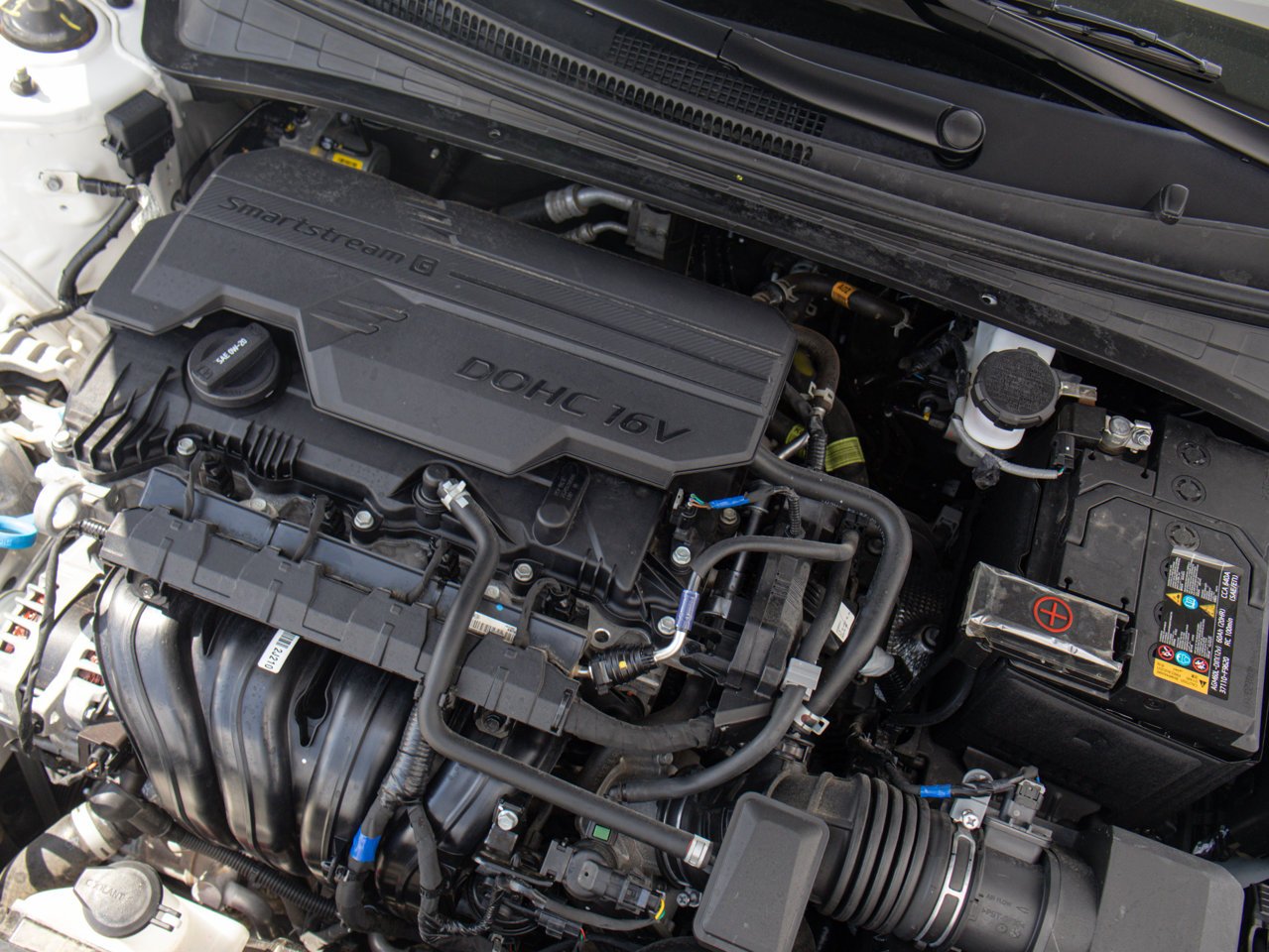 2026 Hyundai Elantra Preferred IVT White Sherwood Park - photo #14