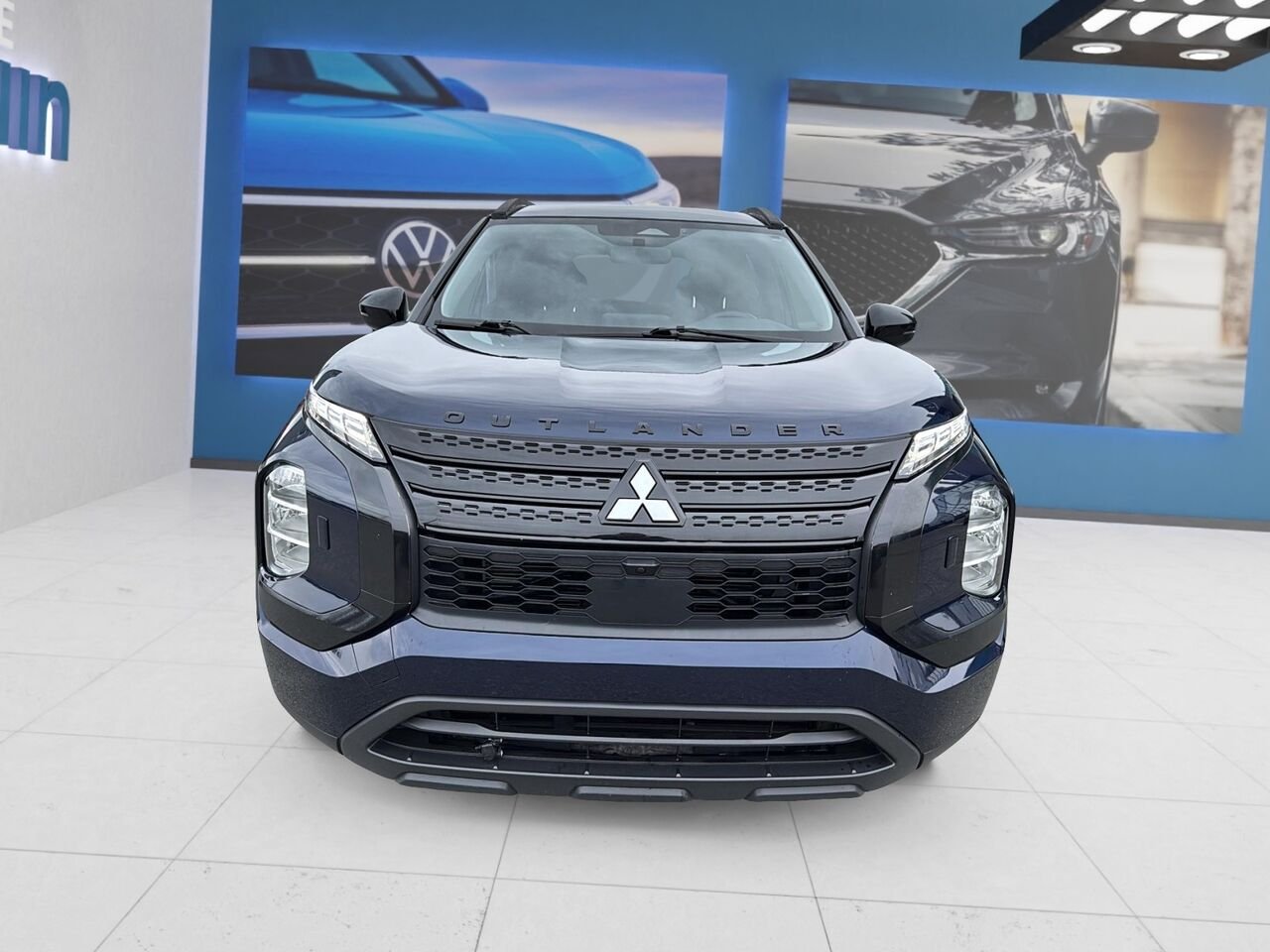 Mitsubishi Outlander 2024 Bleu Rouyn-Noranda - photo #1