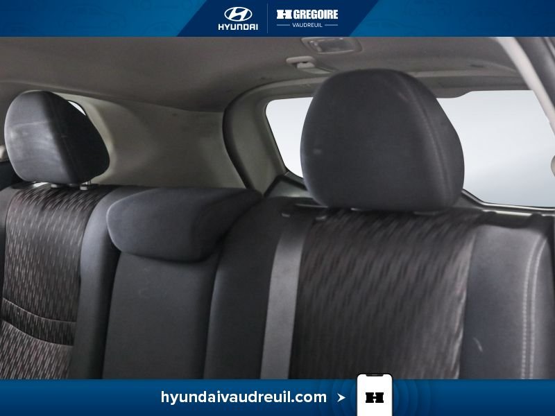 2018 Nissan Rogue Grey Laval - photo #19