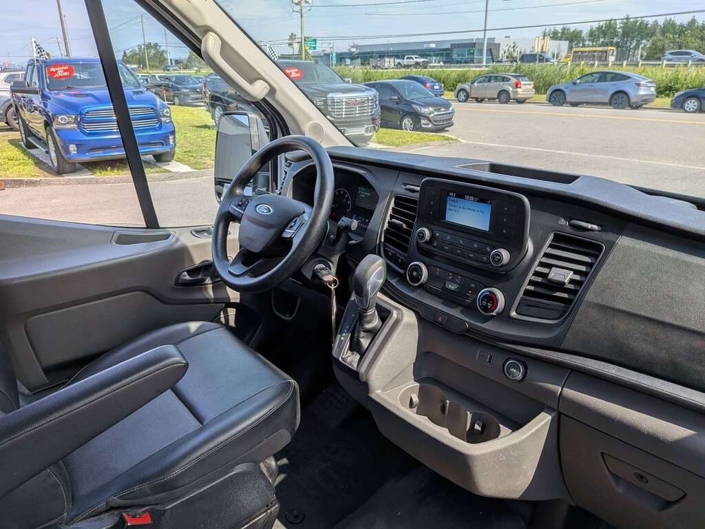 Ford Transit Cargo Van T-250 130" Med Rf 9070 GVWR RWD 2022 Blanc Val-David - photo #21