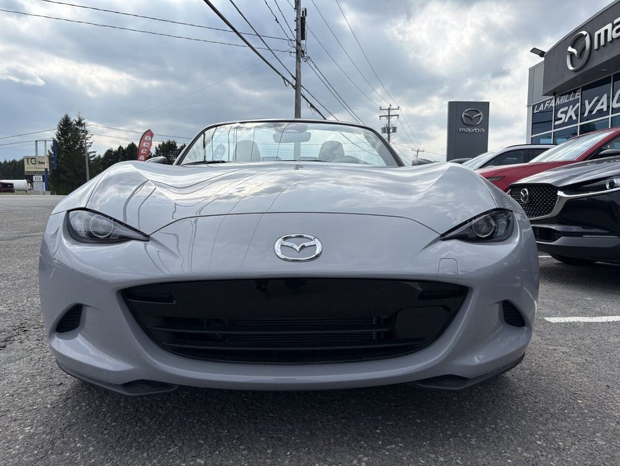 2026 MAZDA MX-5 2026 Aero Grey Metallic