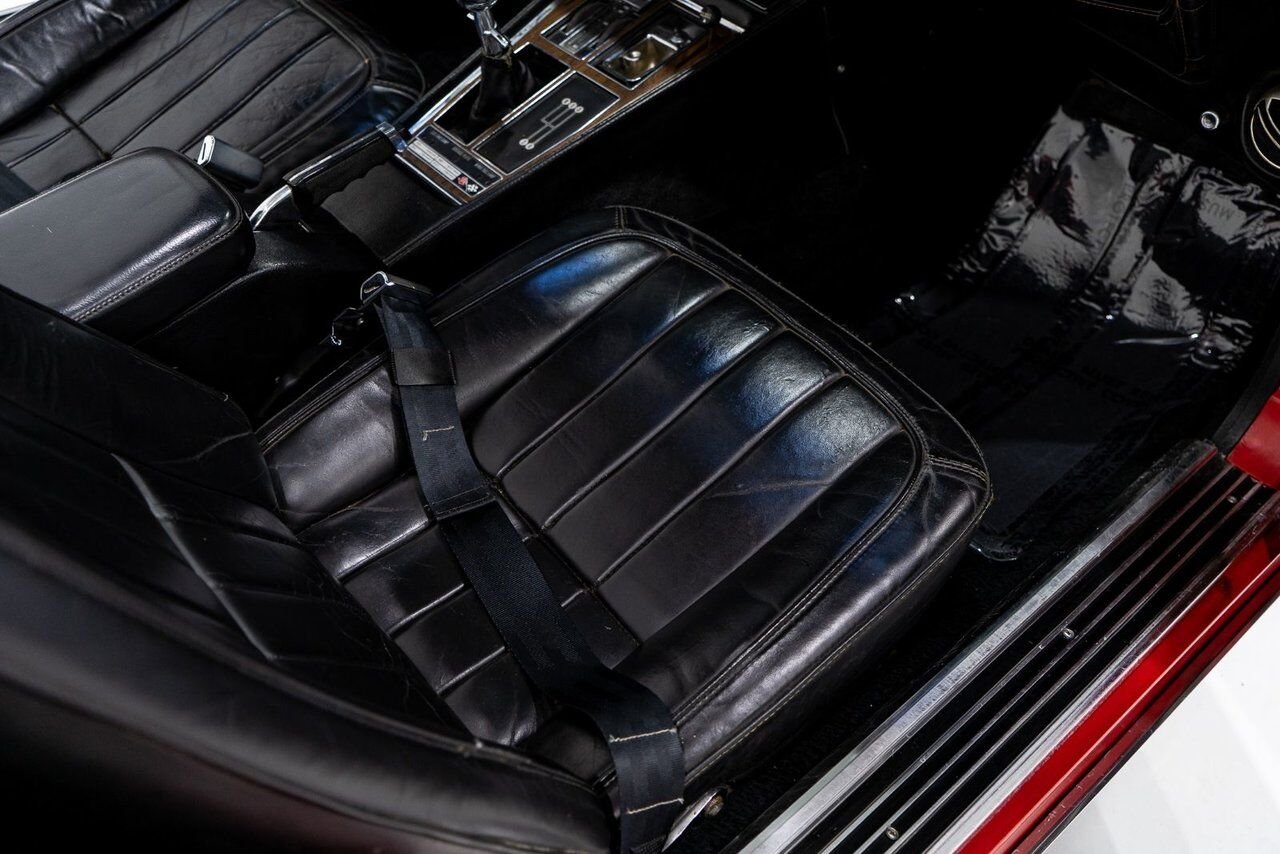 Chevrolet Corvette *PRIX EN USD* Matching# LT1 350/330HP 1971 Rouge Montréal - photo #68