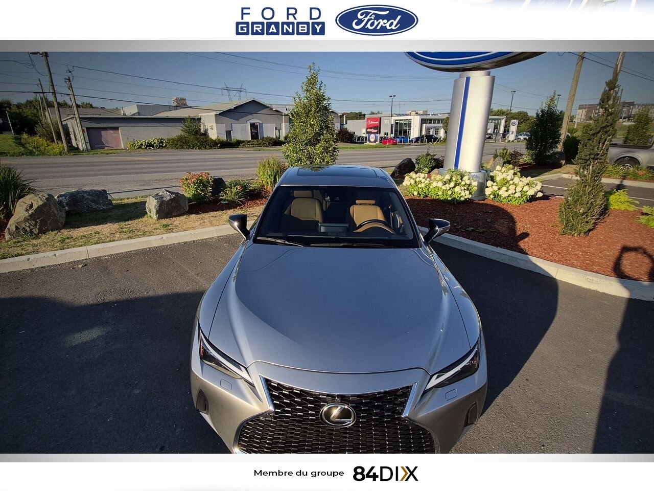 2023 Lexus IS Silver Granby - photo #2
