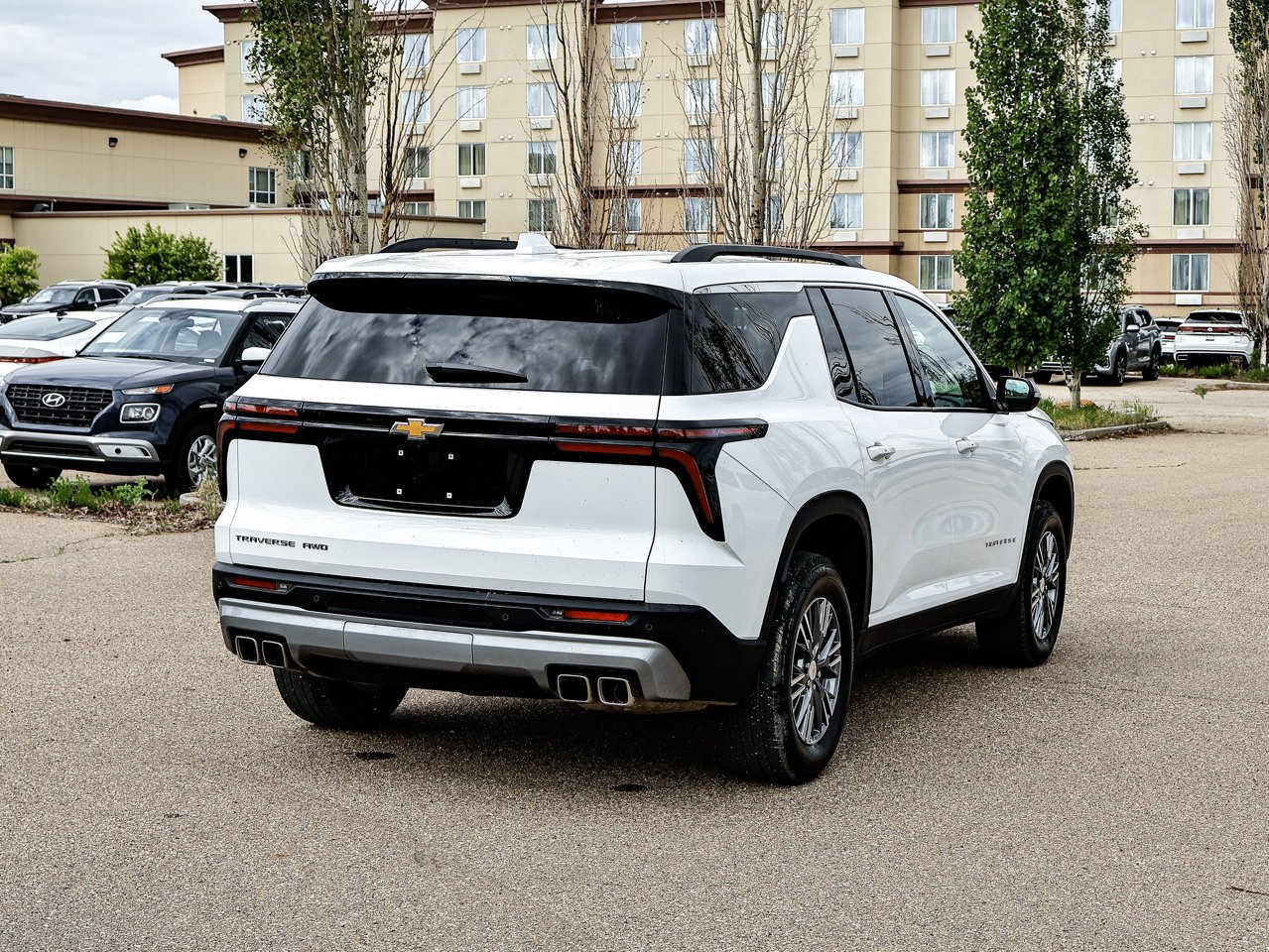 2026 Chevrolet Traverse AWD 4dr LT White Sherwood Park - photo #12