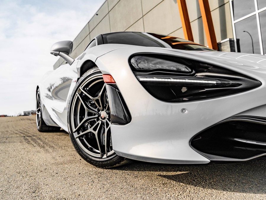 2018 McLaren 720S 2018 White