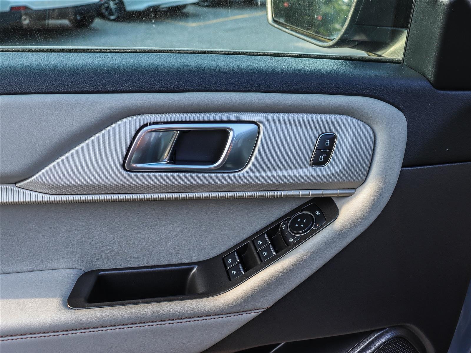 Ford Explorer Active 2025 Blue Ottawa & Gatineau - photo #9
