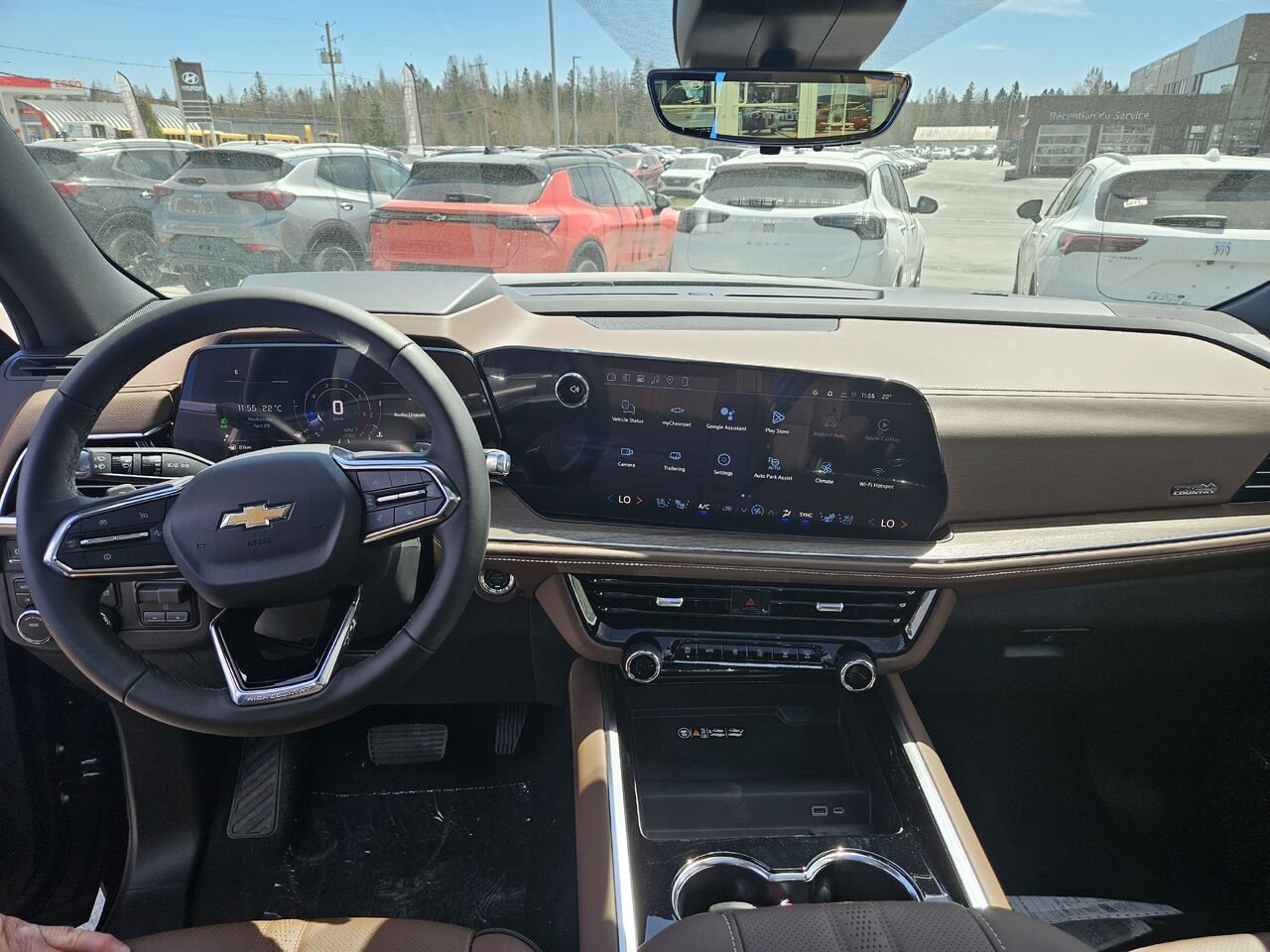 Chevrolet Tahoe High Country 4 portes 4RM 2026 NOIR Thetford Mines - photo #7