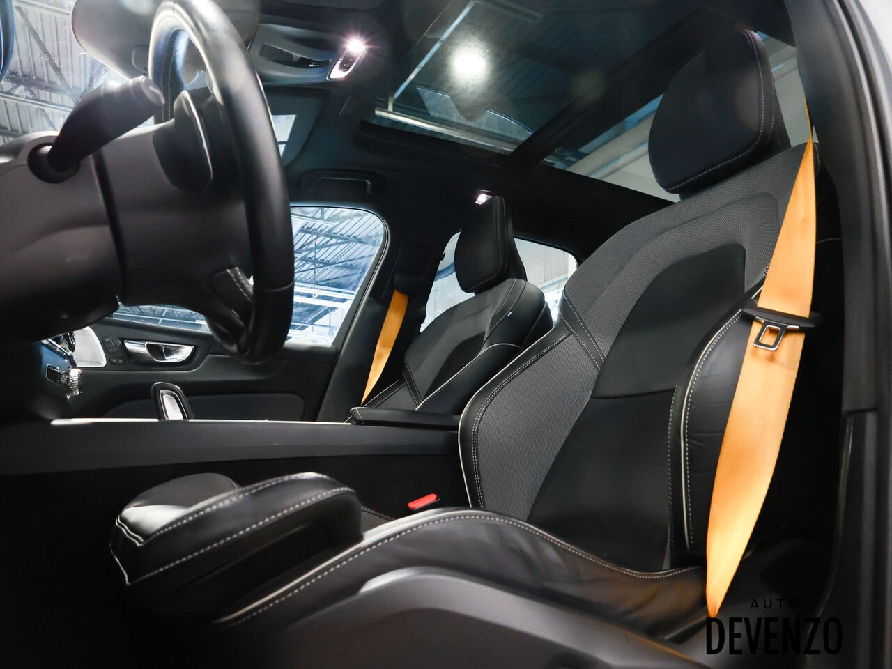 2020 Volvo XC60 Grey Saint-Eustache - photo #13