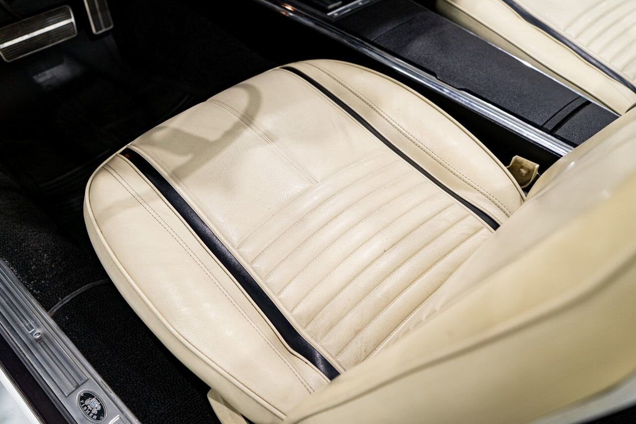 1967 Chevrolet Camaro PRIX EN USD Convertible Beautifully presented from former Restoration Purple Montreal - photo #70
