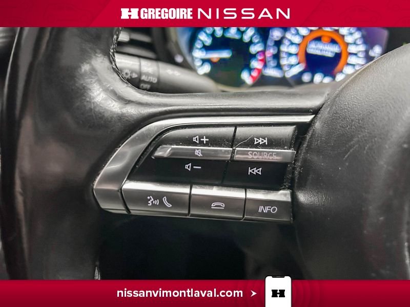 2022 Mazda 3 Black Laval - photo #23
