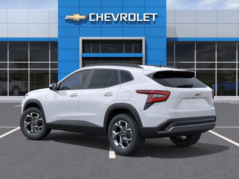 CHEVROLET Trax LT 2025 Blanc sommet Saint-Eustache - photo #2