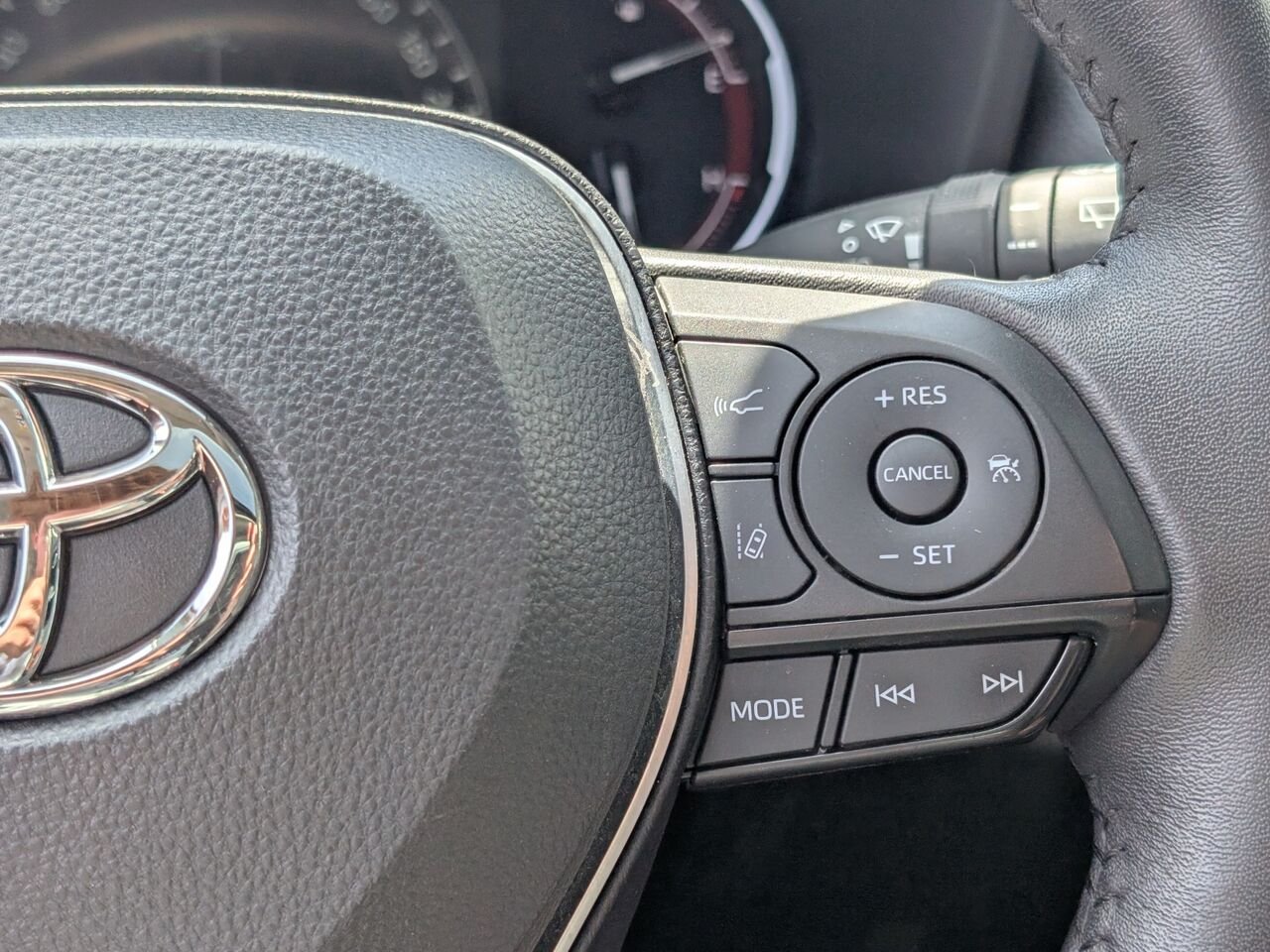 2024 Toyota RAV4 2T3J1RFV4RW425545 Army Green With Ice Edge Roof Sherbrooke - photo #12