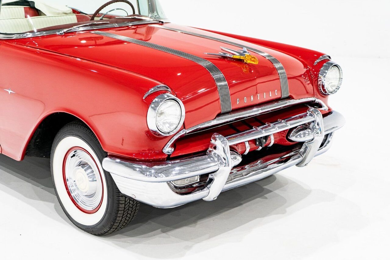 Pontiac Starchief **PRIX EN USD** Beautifully presented from former restoration 1955 Blanc Montréal - photo #31