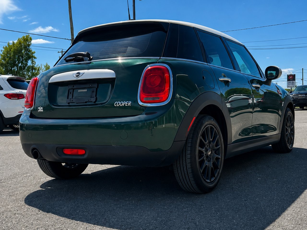 MINI Cooper toit rigide 5 portes 2015 Vert Granby - photo #6