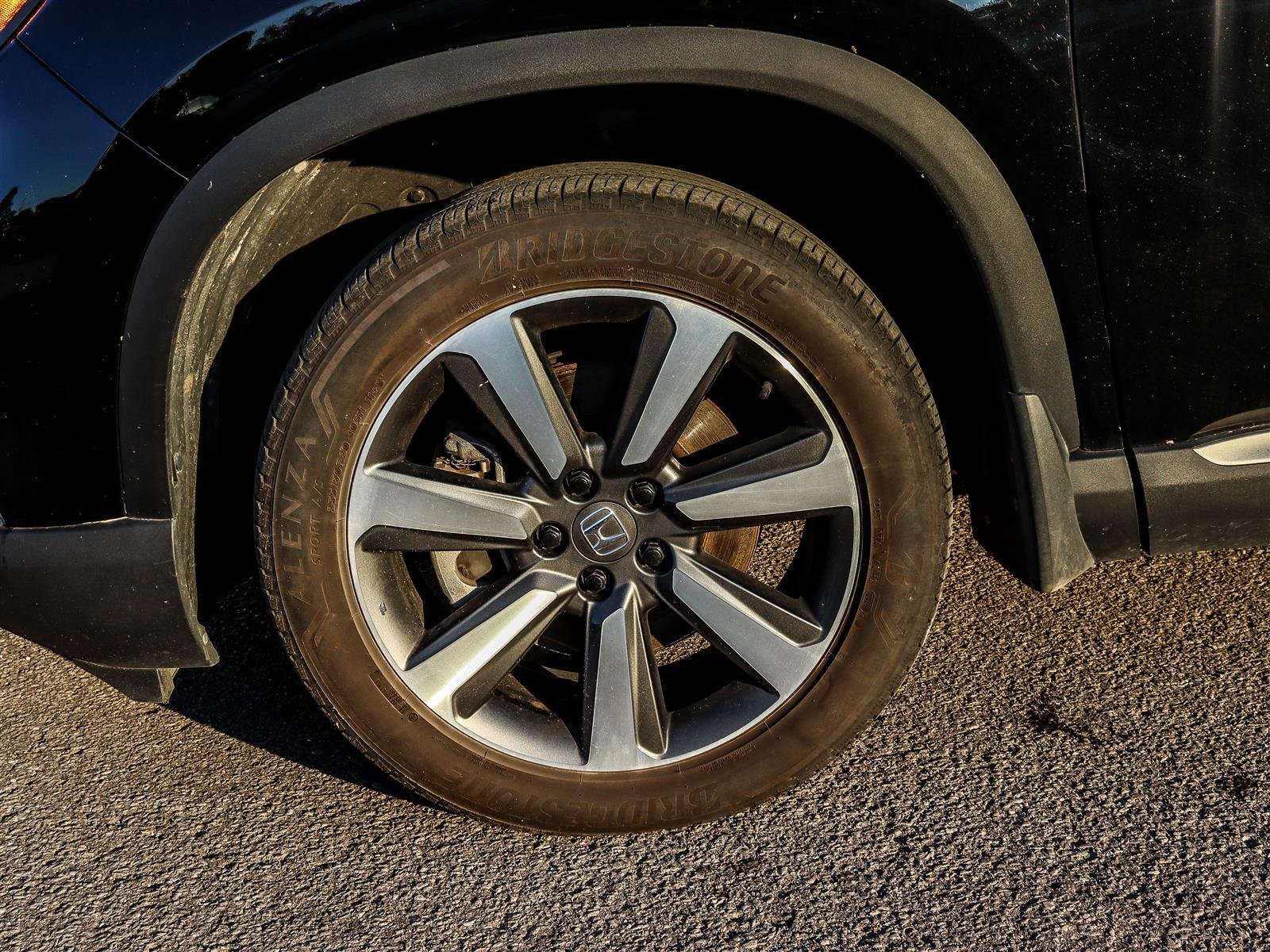 Honda Pilot Touring 2023 Black Ottawa & Gatineau - photo #23