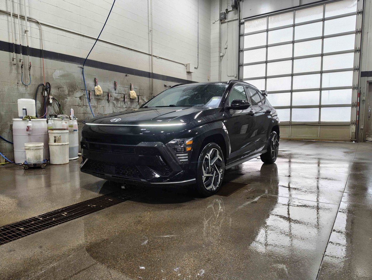 2024 Hyundai Kona 1.6T N Line AWD Black Sherwood Park - photo #3