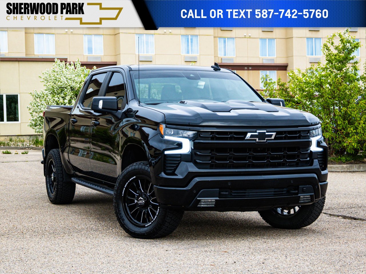 2024 Chevrolet Silverado 1500 4WD Crew Cab 147 LT Trail Boss Black Sherwood Park - photo #0