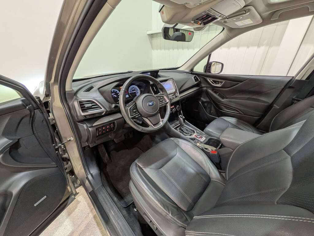 Subaru Forester 2.5i Limited w/EyeSight Pkg 2019 Brun Val-David - photo #10