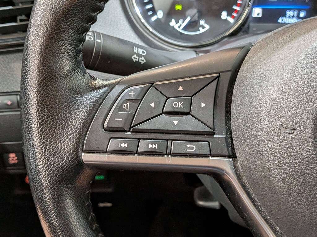 2021 Nissan Qashqai FWD SV CVT White Val-David - photo #14