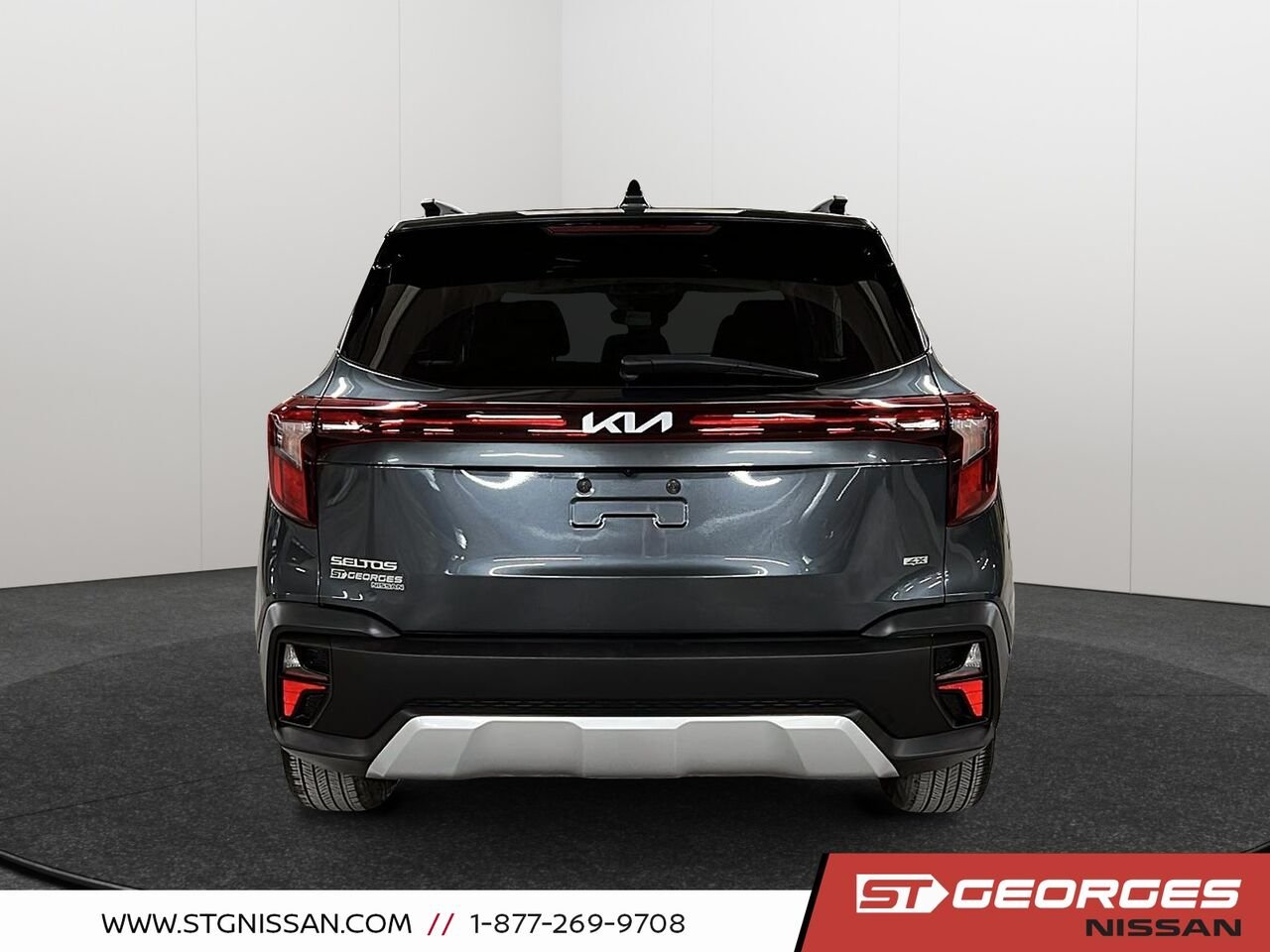 Kia Seltos 2024 Gris Saint-Georges - photo #2