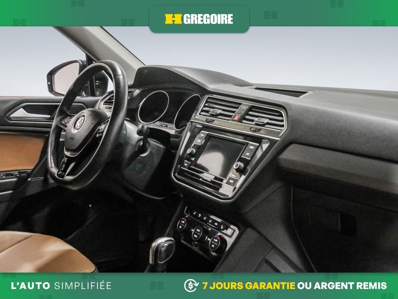 2020 Volkswagen Tiguan Black Blainville - photo #29