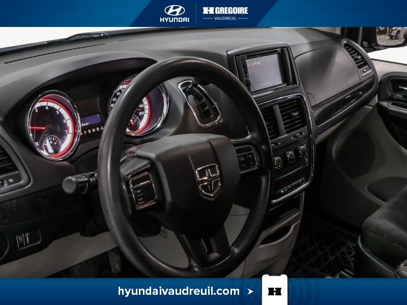 Dodge GR Caravan 2018 Noir Laval - photo #13