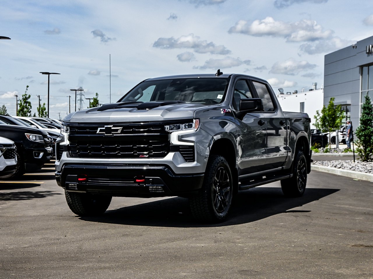 2026 Chevrolet Silverado 1500 4WD Crew Cab 147 LT Trail Boss Grey Sherwood Park - photo #3
