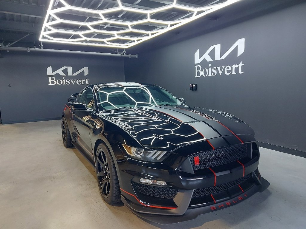 2018 Ford Mustang Shelby GT 350R Rare Black Blainville - photo #1