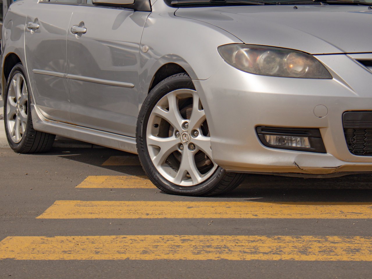 2007 Mazda Mazda3 4dr Sdn Auto GT Silver Sherwood Park - photo #5