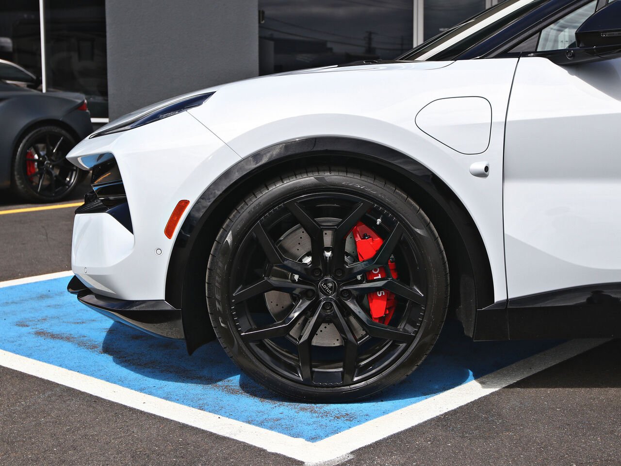 2026 Lotus Eletre Silver Québec - photo #6
