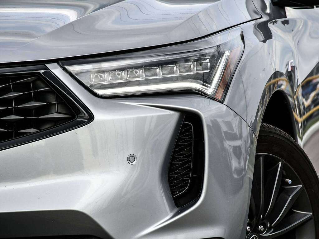 2024 Acura RDX Platinum Elite A-Spec AWD Silver Etobicoke - photo #4