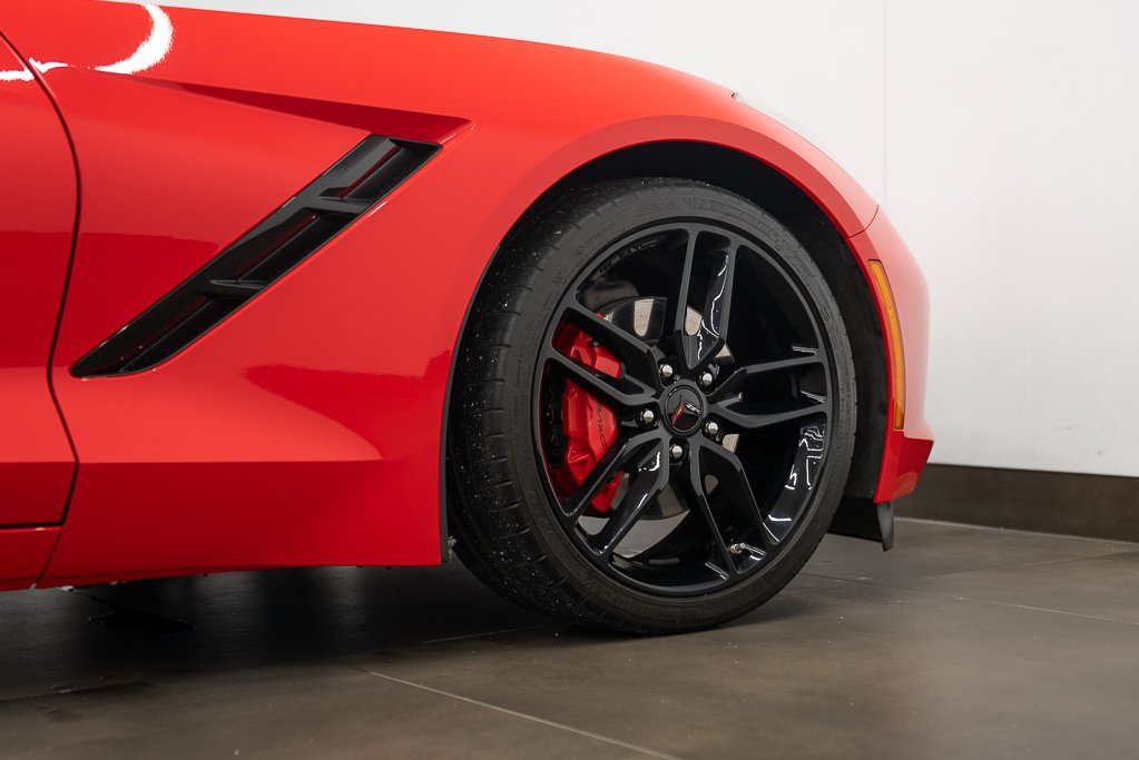 2018 Chevrolet Corvette 2dr Stingray Conv w/1LT Red Kirkland - photo #9