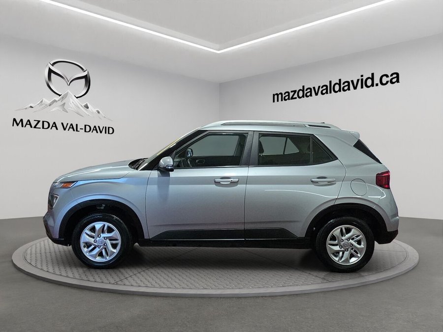 2021 Hyundai Venue Preferred IVT, volant chauffant, commande audio au volant, Apple Carplay Silver