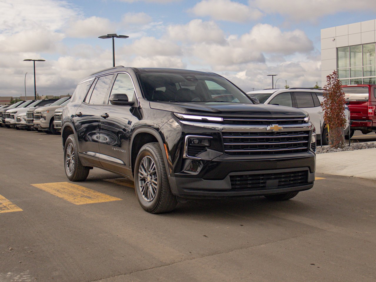 2026 Chevrolet Traverse AWD 4dr LT Black Sherwood Park - photo #13
