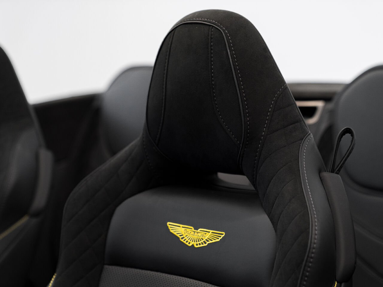 2023 Aston Martin DBS 770 Ultimate | NO LUXURY TAX Kirkland - photo #25